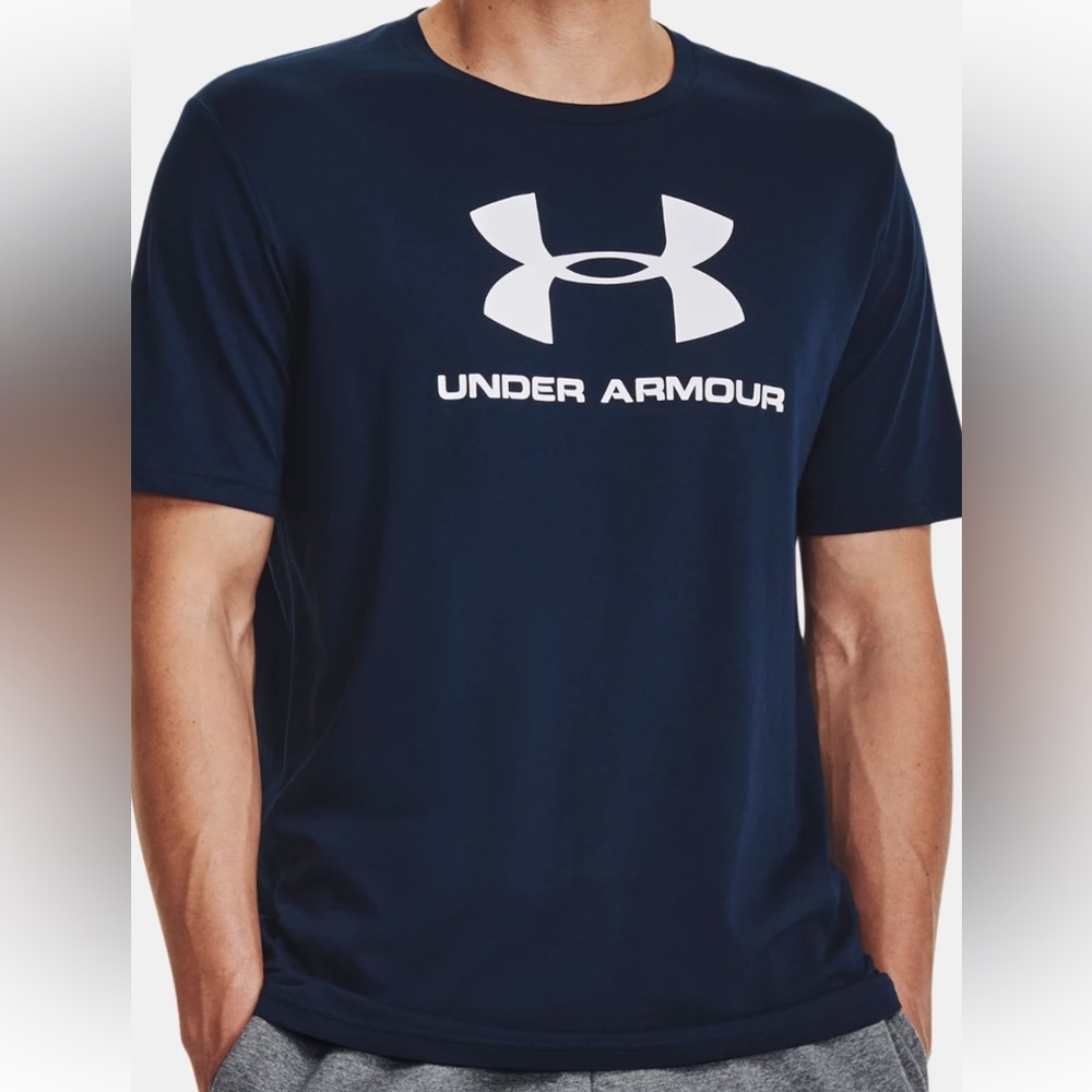 Under‎ Armour tshirt